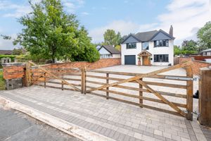 Photo 57- click for photo gallery